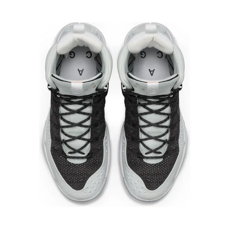 nike-flyknit 826077-002
