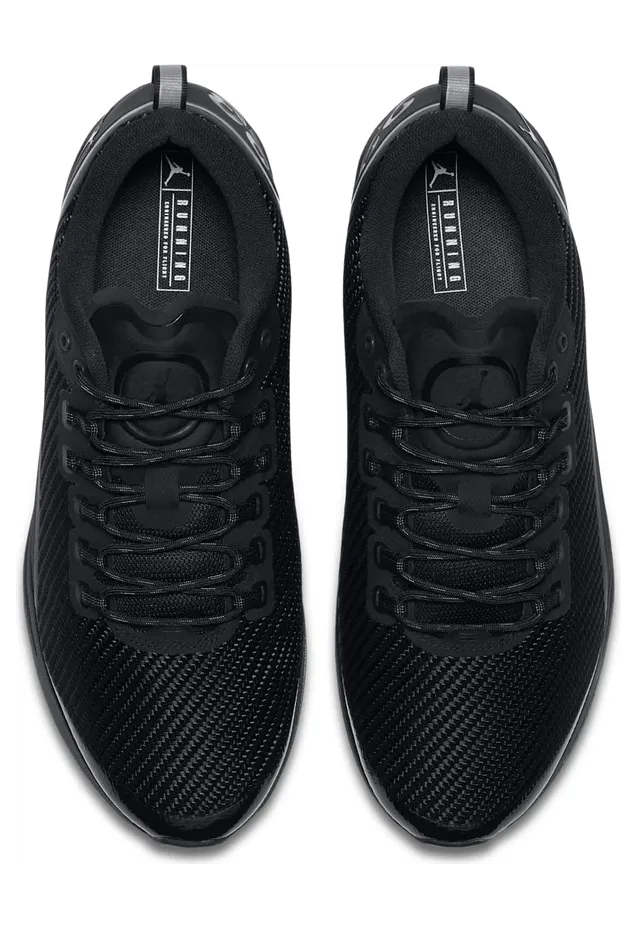jordan-zoom AH8111-011