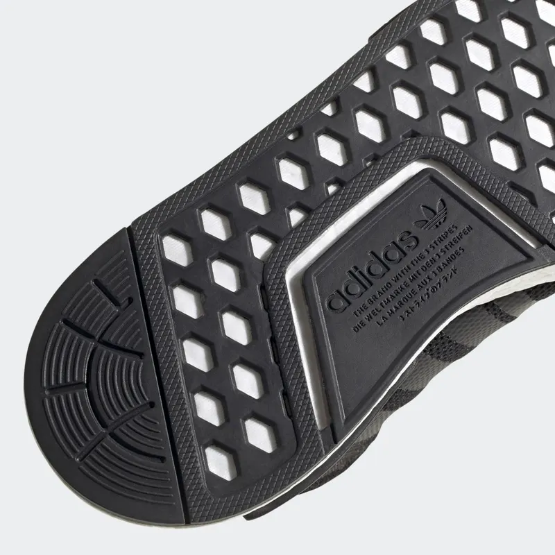 adidas NMD_R1 Core Black / Core Black / Cloud White (FW0431)