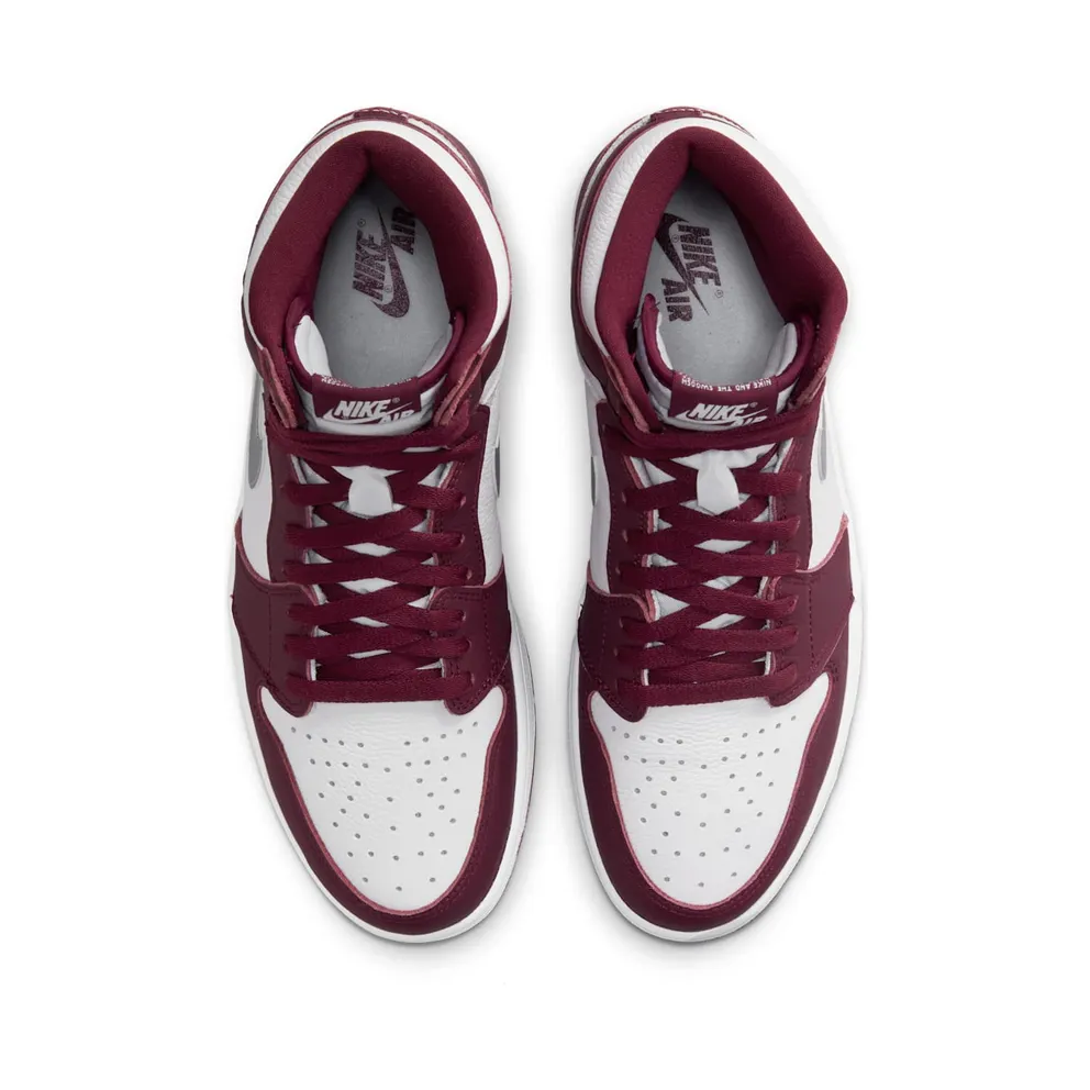 Jordan 1 Retro High OG Bordeaux (GS) (555088-611)