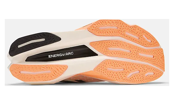 new-balance-fuelcell-supercomp-elite-v4 WRCELCW4