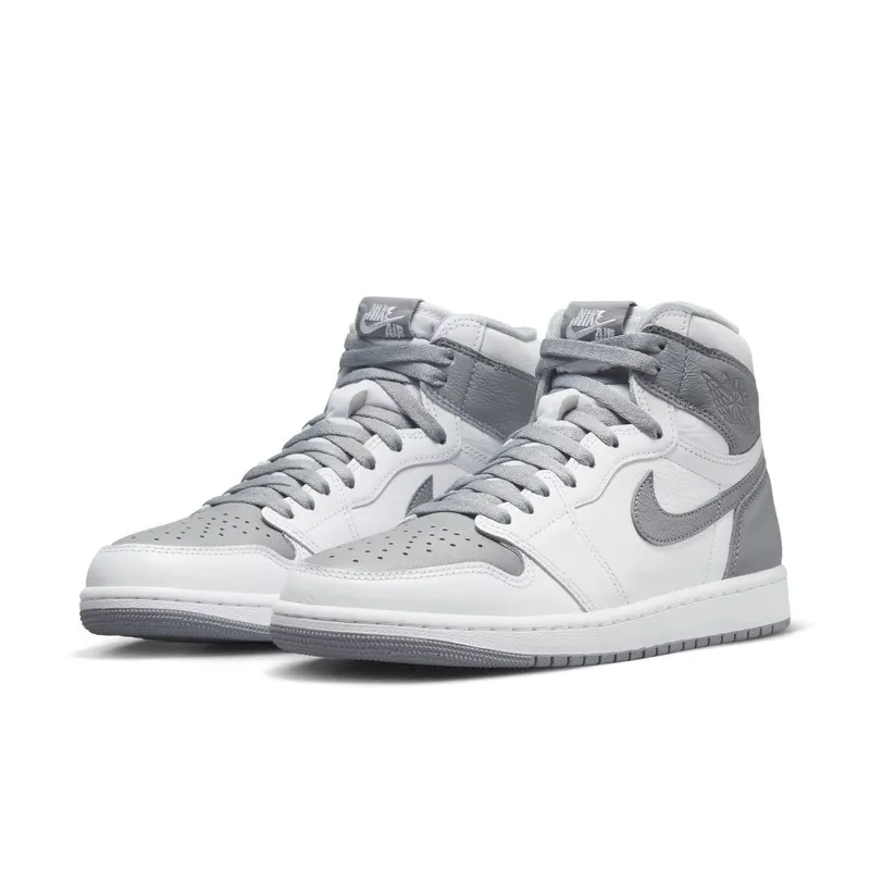 Air Jordan 1 Retro High Og “Stealth” (555088-037)