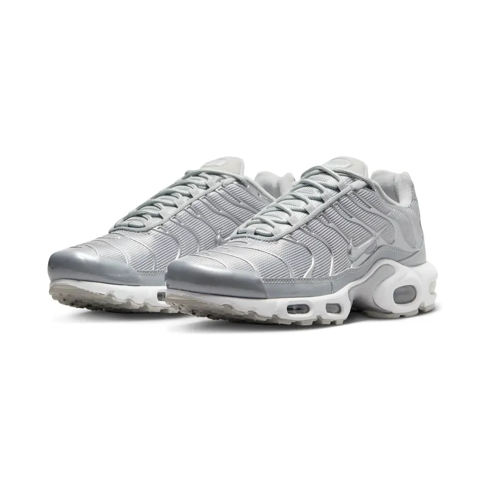 Nike Air Max Plus “Metallic Silver” (FJ1012-095)