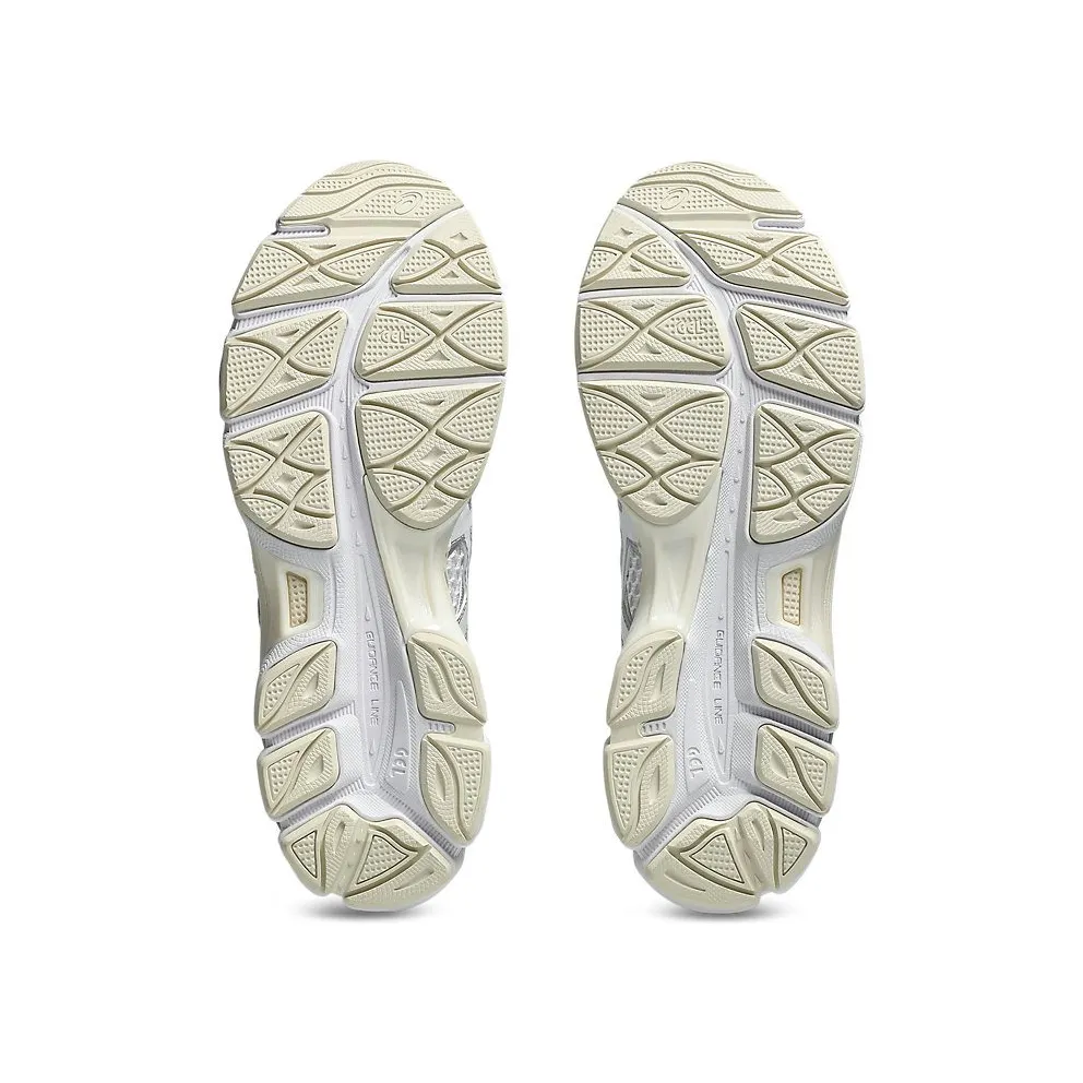 ASICS GEL-CUMULUS 16 “White / White” (1203A733-102)