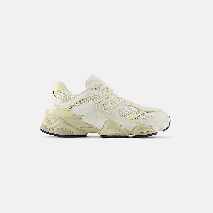 New Balance 9060 GS “Sea Salt Linen” (GC9060EK)