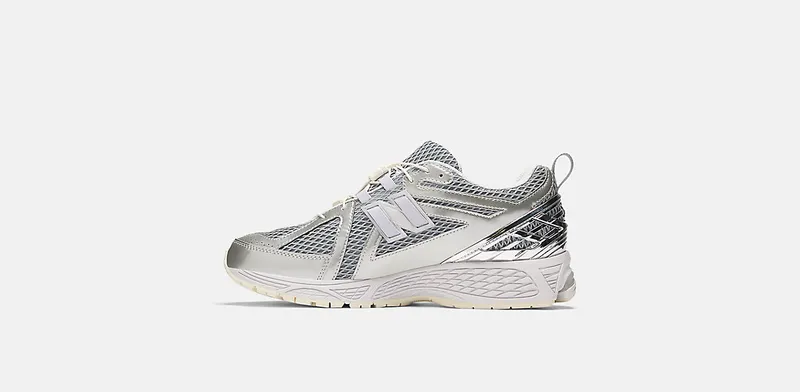 New Balance 1906R “The Basement Silver” (M1906RBT)