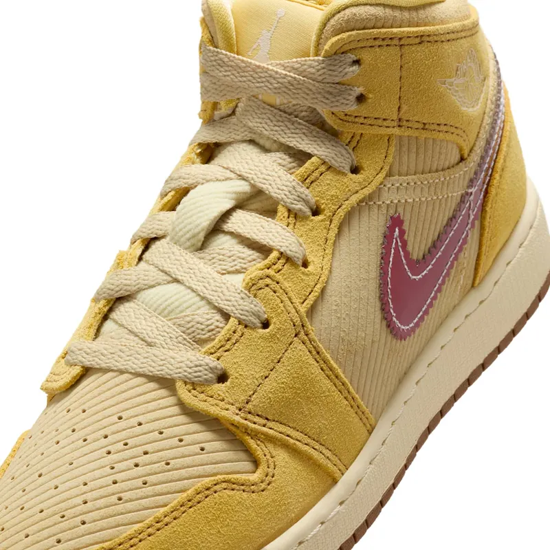 Jordan 1 Mid SE French Fries (IB7405-700)