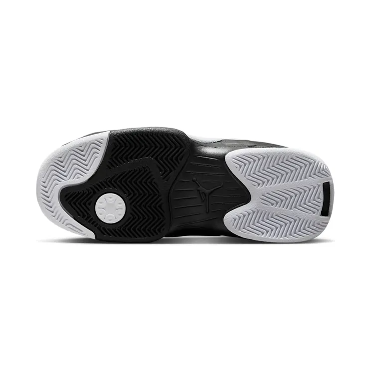 air-jordan-max-aura FQ8297-101