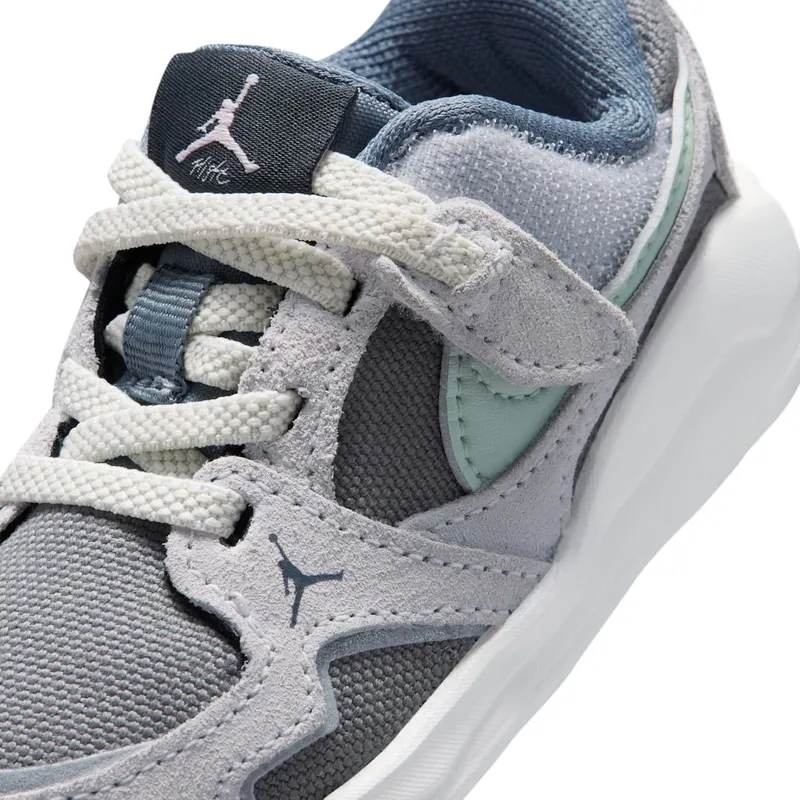 Jordan CMFT Era Cool Grey Iris Whisper Jade Aura (HQ0508-003)
