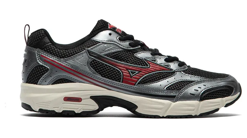 Mizuno MXR Black Barbados Cherry Metallic (D1GA245121)