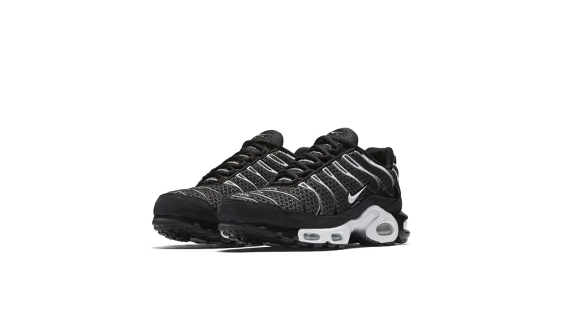 Nike Air Max Plus Black Sail Black/Sail-Salsa Red (898018-001)