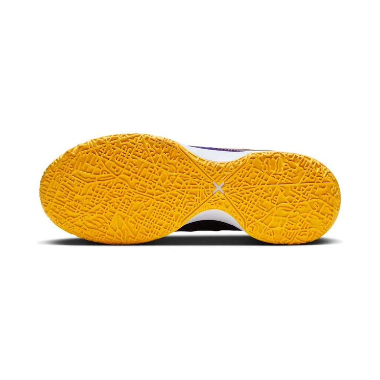 nike-zoom DR8784-500