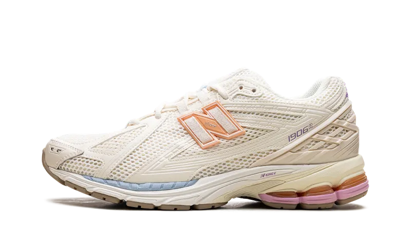 New Balance 1906R “Pink Sugar” (M1906RBP)