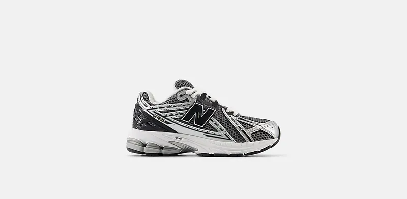New Balance 1906R Silver Metallic Black (PC1906CG)