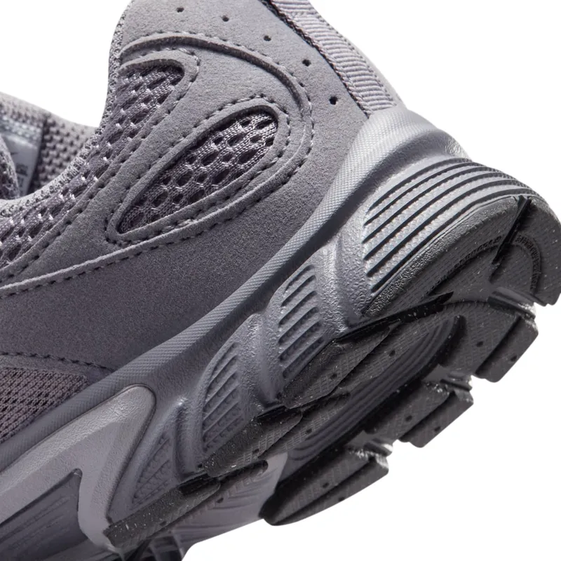 Nike V5 RNR Black (IO1646-001)