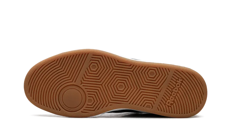 Reebok Classic Club Memt “Black White Gum” (BS7648)