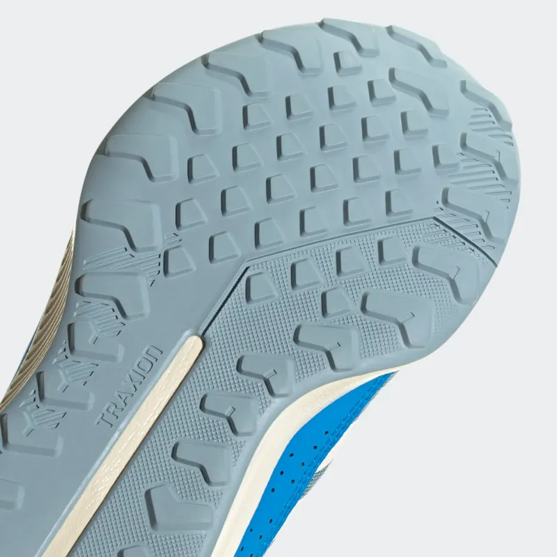 adidas-terrex HP8624