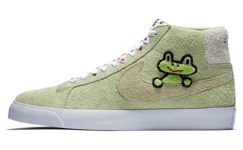 Nike SB Blazer Frog Skateboards