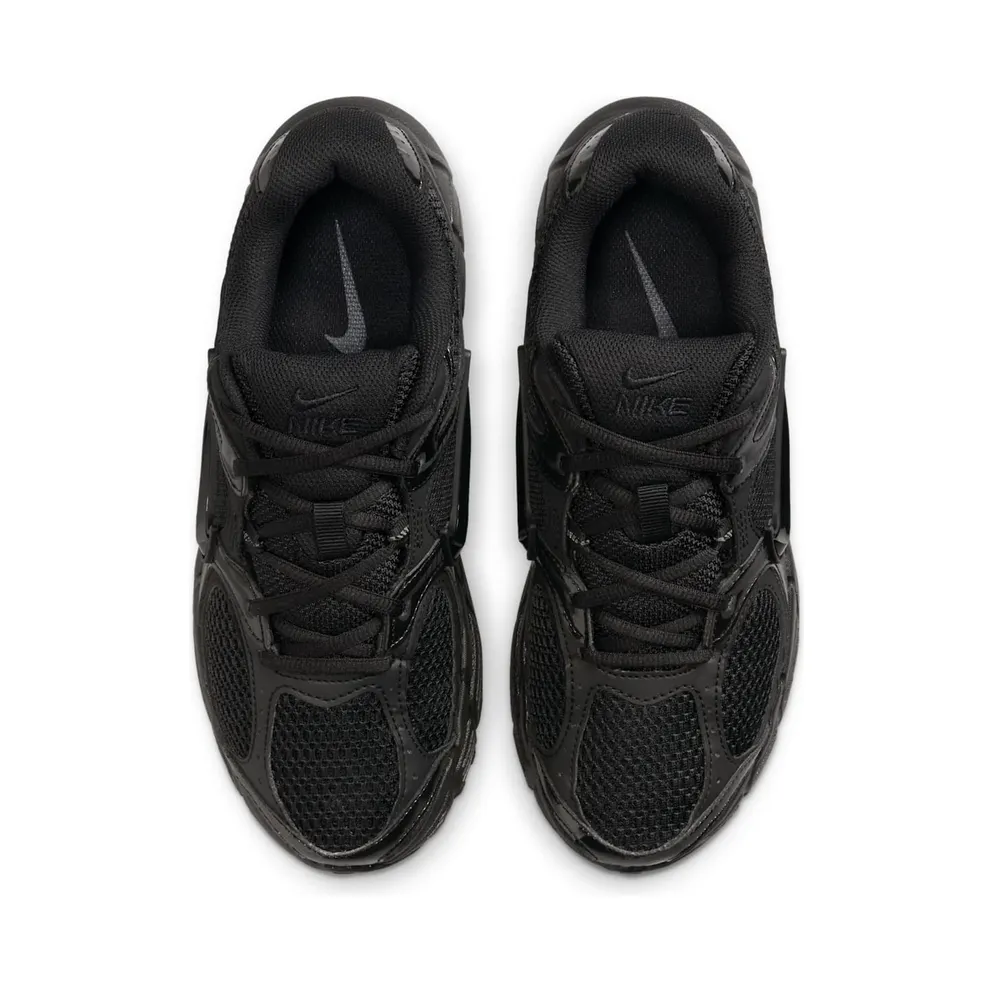 Nike V5 RNR “Black Anthracite” (HQ7901-001)