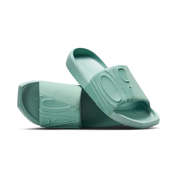 Jordan NOLA Slide “Cannon” (CZ8027-002)