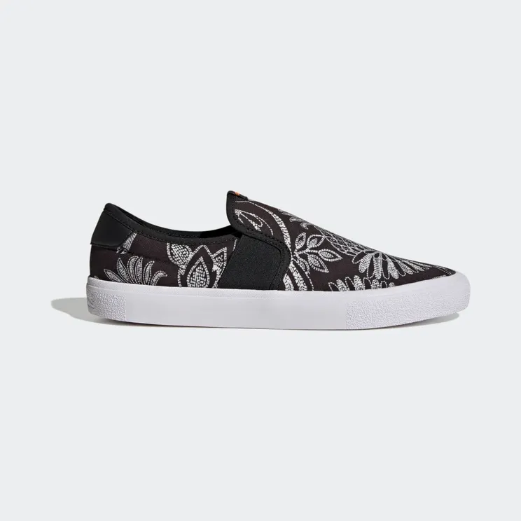 adidas Vulc Raid3r Lifestyle Skateboarding Slip-On Canvas Graphic Print Core Black / Signal Orange / Cloud White (GW4107)