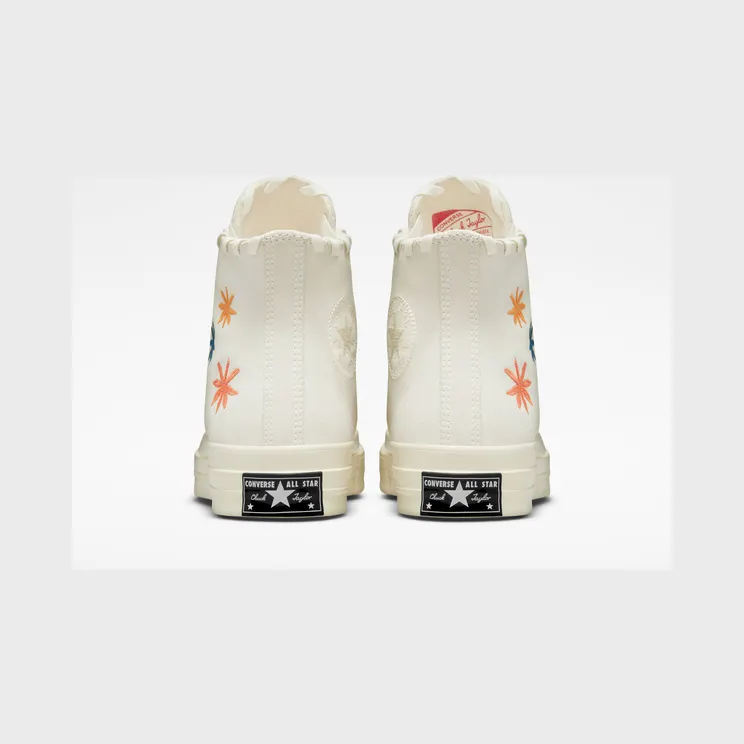 converse-chuck-taylor-all-star A04298C