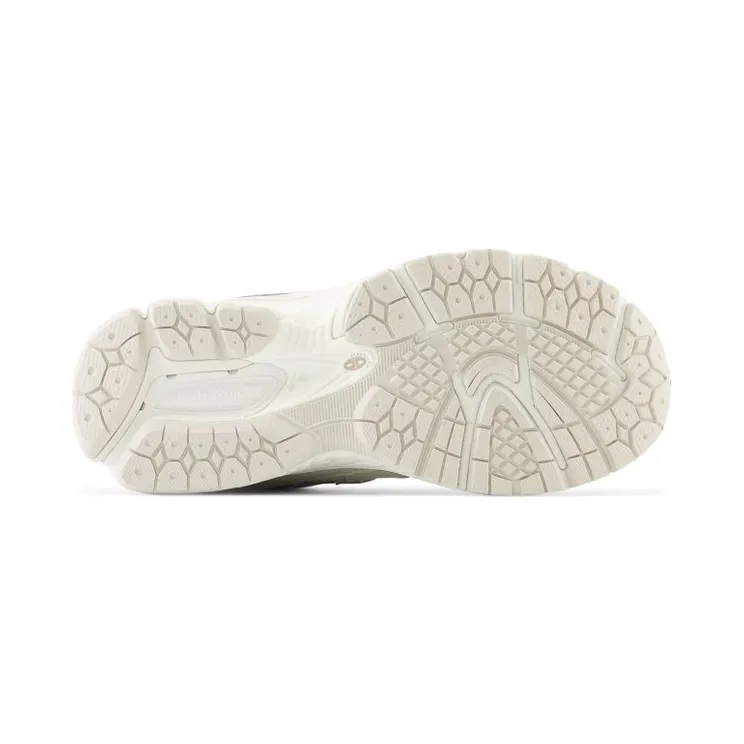 new-balance-2002r GC2002TM