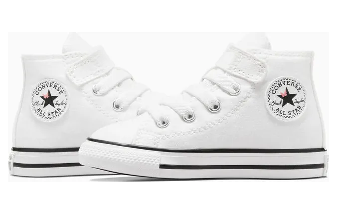 converse-chuck-taylor-all-star A07426C