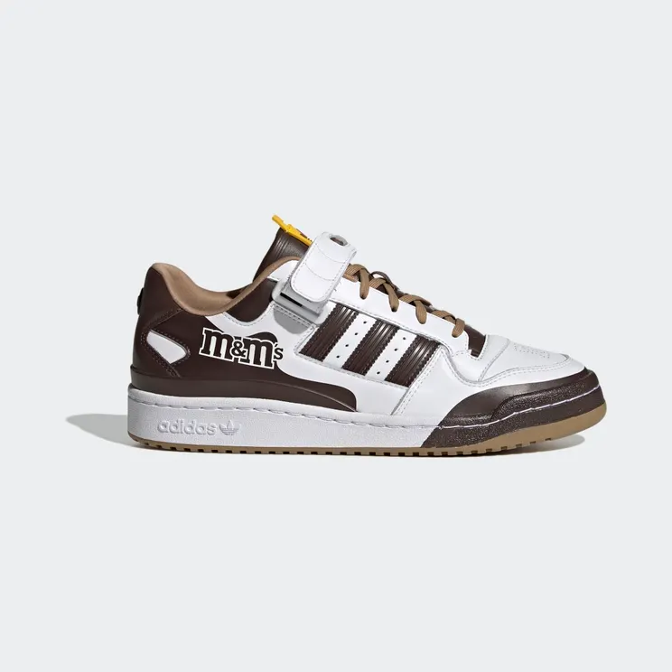 adidas M&M’S Brand Forum Low 84 Cloud White / Cardboard / Dark Brown (GY6313)