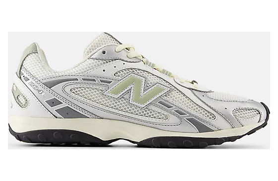 New Balance 204L “Silver Metallic / Sage Green” (U204LSWB)