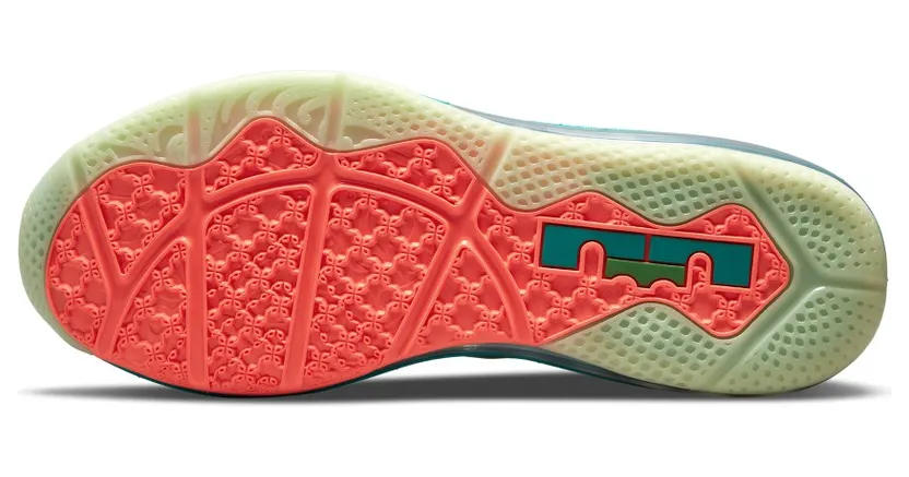 nike-lebron-9 DO9355-300