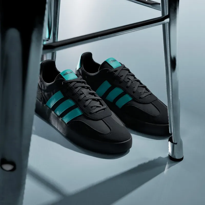 Adidas MERCEDES – AMG PETRONAS FORMULA ONE TEAM BARREDA DECODE Shoes Carbon / Semi Mint Rush / Core Black (KI6059)