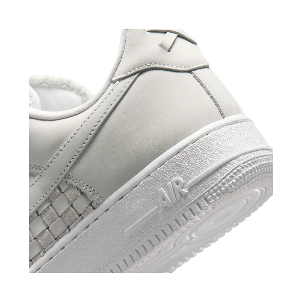 Nike Air Force 1 Low Retro Premium “Summit White / Team Red / Metallic Silver” (IM5755-101)