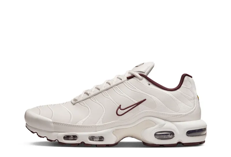 Nike Air Max Plus PRM Phantom Burgundy Crush (HF3181-001)