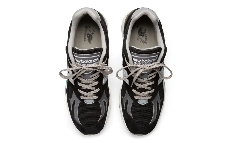 New Balance 991v2 “MiUK Black Grey” (U991BK2)