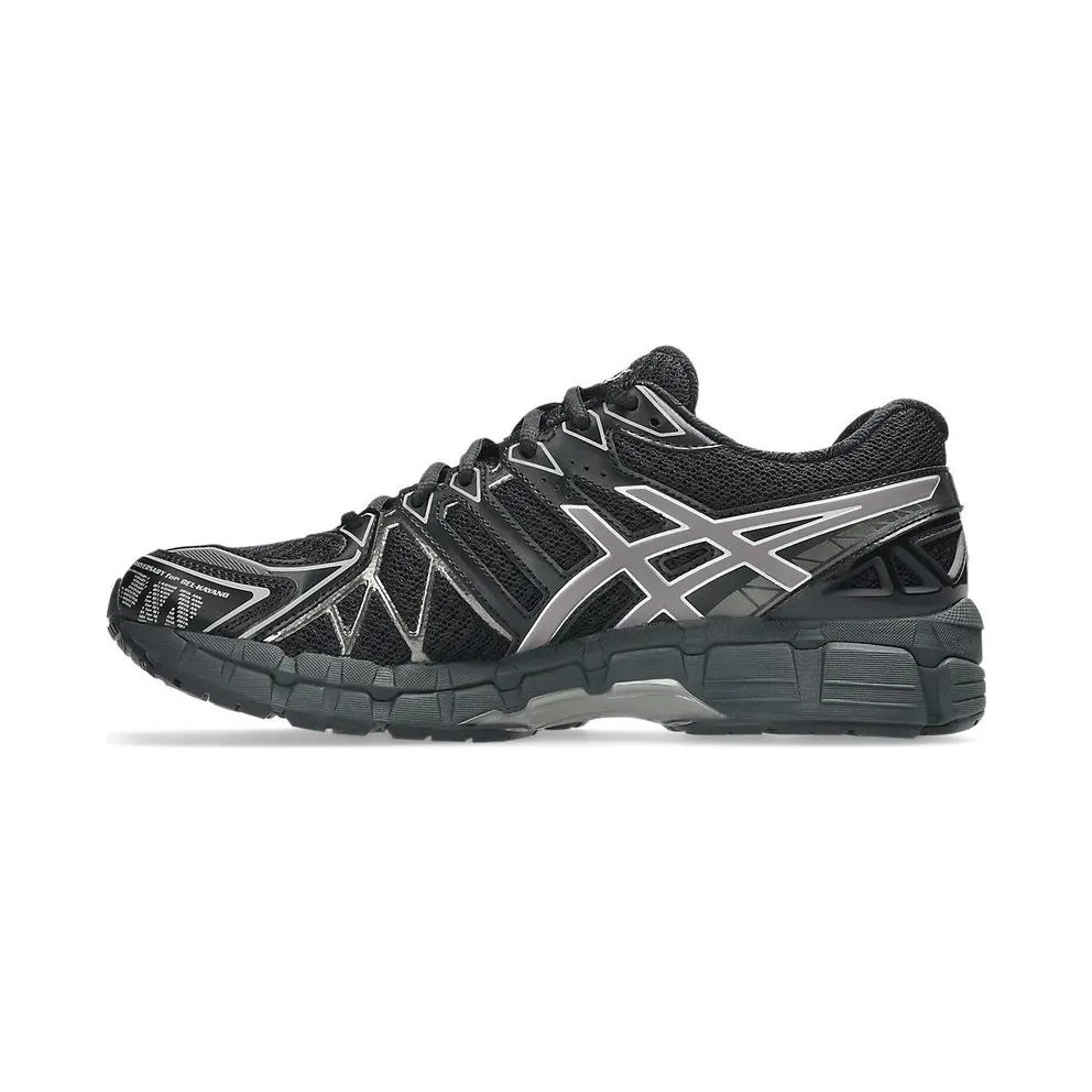 ASICS GEL-KAYANO 20 “Black / Clay Grey” (1203A388-003)