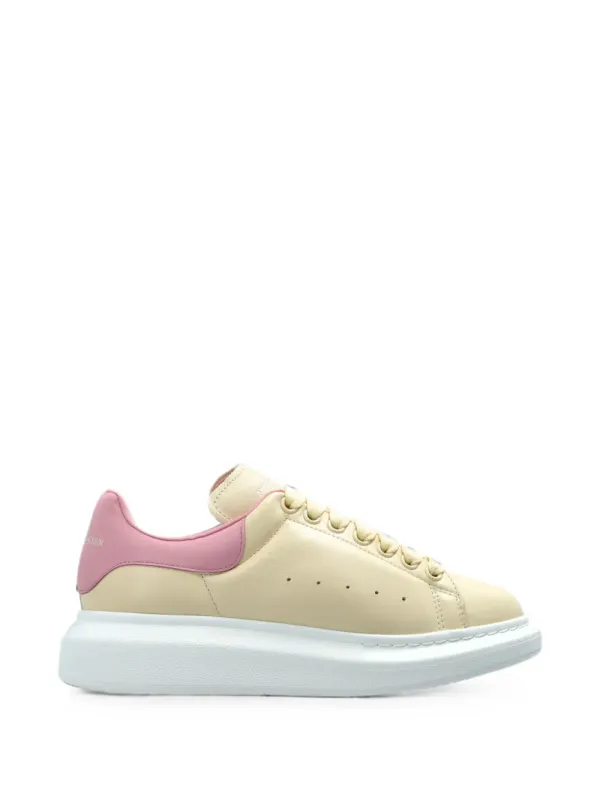 Alexander McQueen Oversized leather sneakers – Beige (874839WIAKL)
