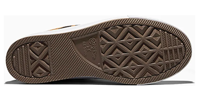 converse-sneaker A16551C
