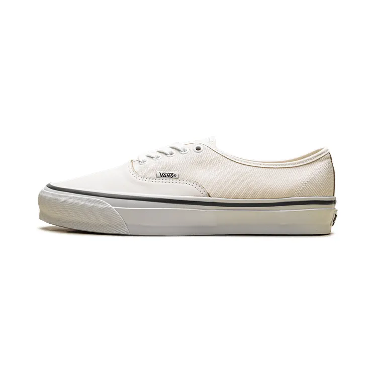 Vans OTW Authentic 44 Siped Vibram “Marshmallow White” (VN000Z3TCCZ)