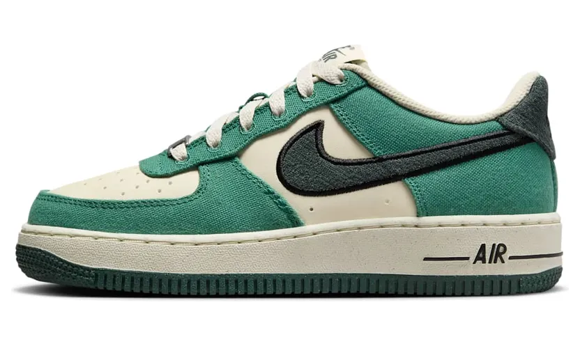 Nike Air Force 1 FN4731-100