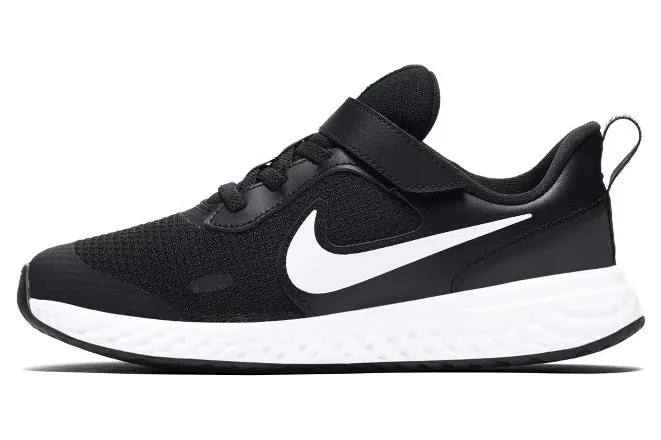 Nike Revolution 5 Schwarz (BQ5672-003)