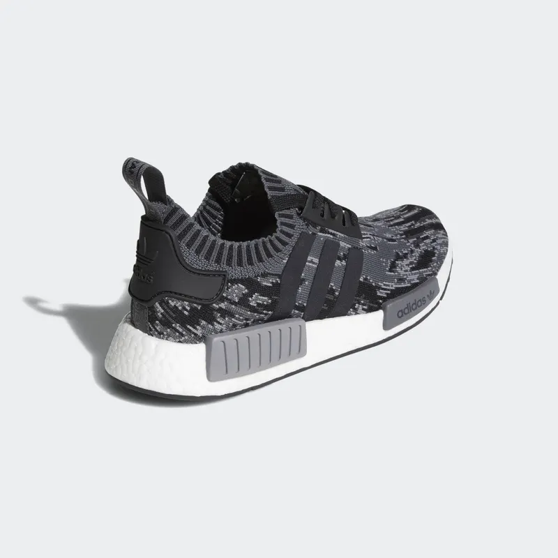 adidas NMD R1 Core Black Grey Three Core Black/Core Black/Grey Three (BZ0223)
