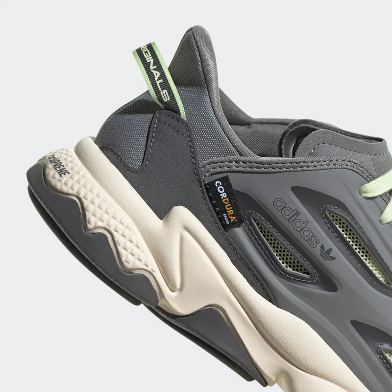 adidas-ozweego GZ2050