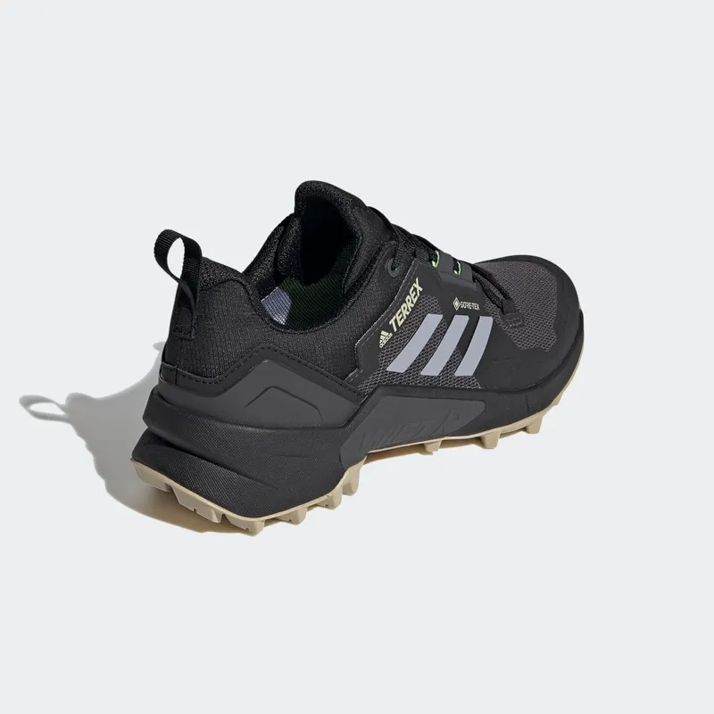 Adidas Terrex Swift R3 GORE-TEX Hiking Core Black / Halo Silver / Dgh Solid Grey (FW2779)
