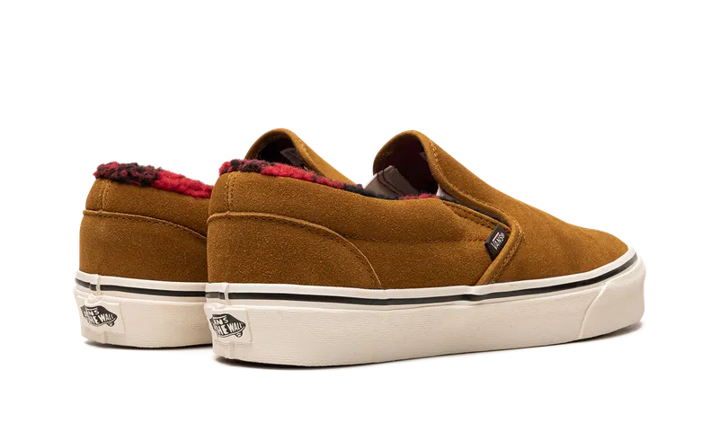 Vans Classic Slip On “Cozy Hug Brown” (VN0009Q71M7)