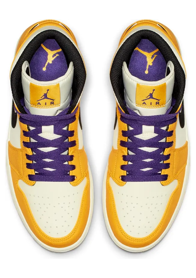air-jordan-1 852542-700