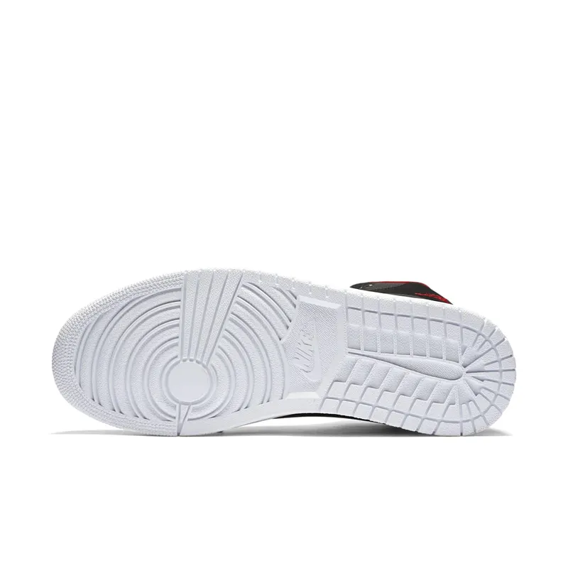 Jordan Executive Black/Gym Red-Gym Red-White (820240-001)