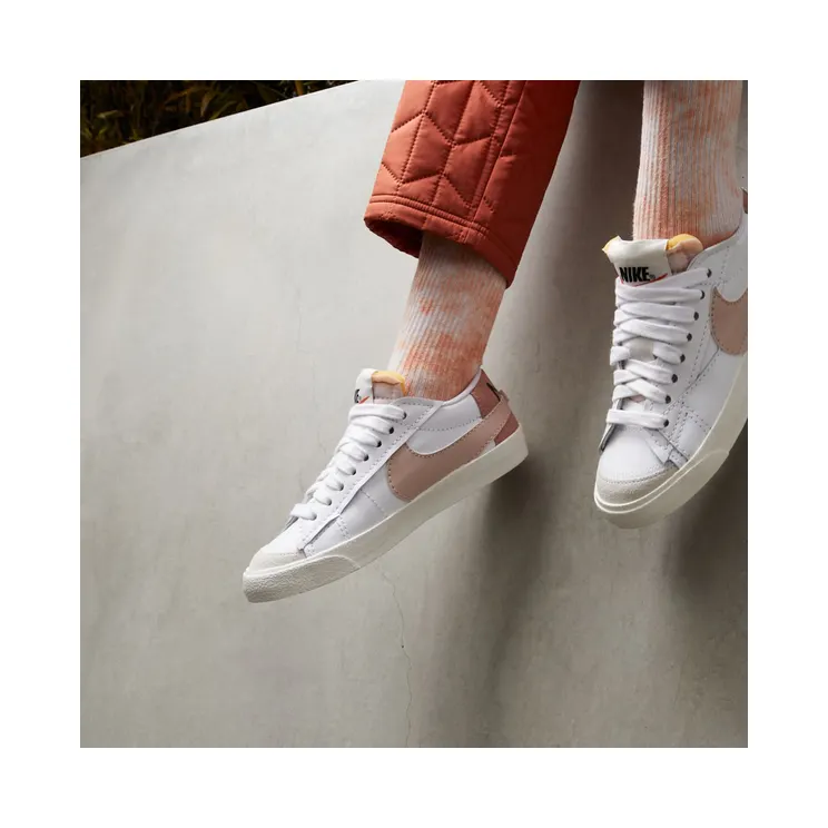 nike-blazer DQ1470-102