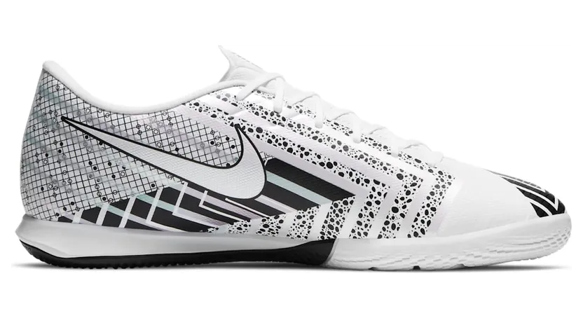 nike-mercurial CJ1300-110