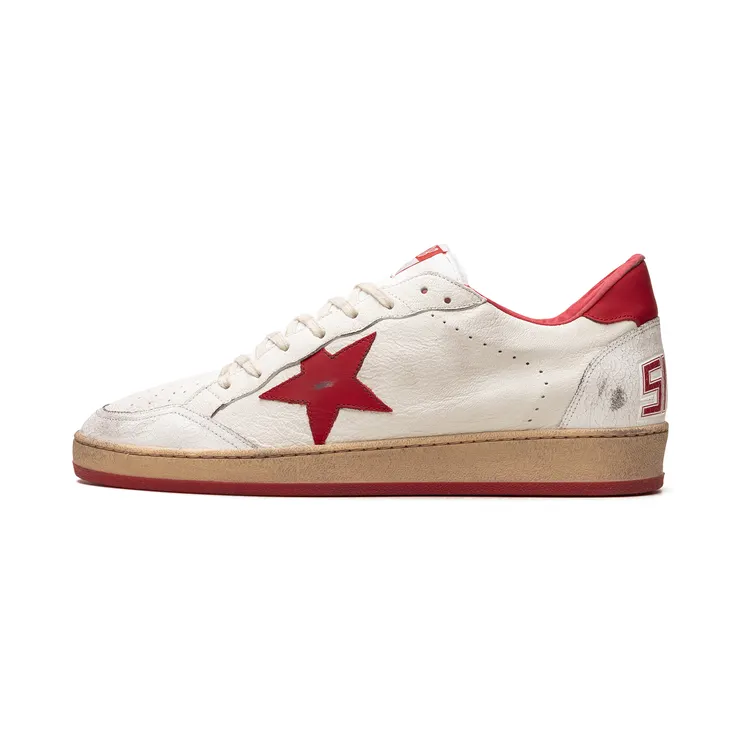 Golden Goose Ball Star van White nappaleer met groene leren ster en hiellus (GMF00117F000325)